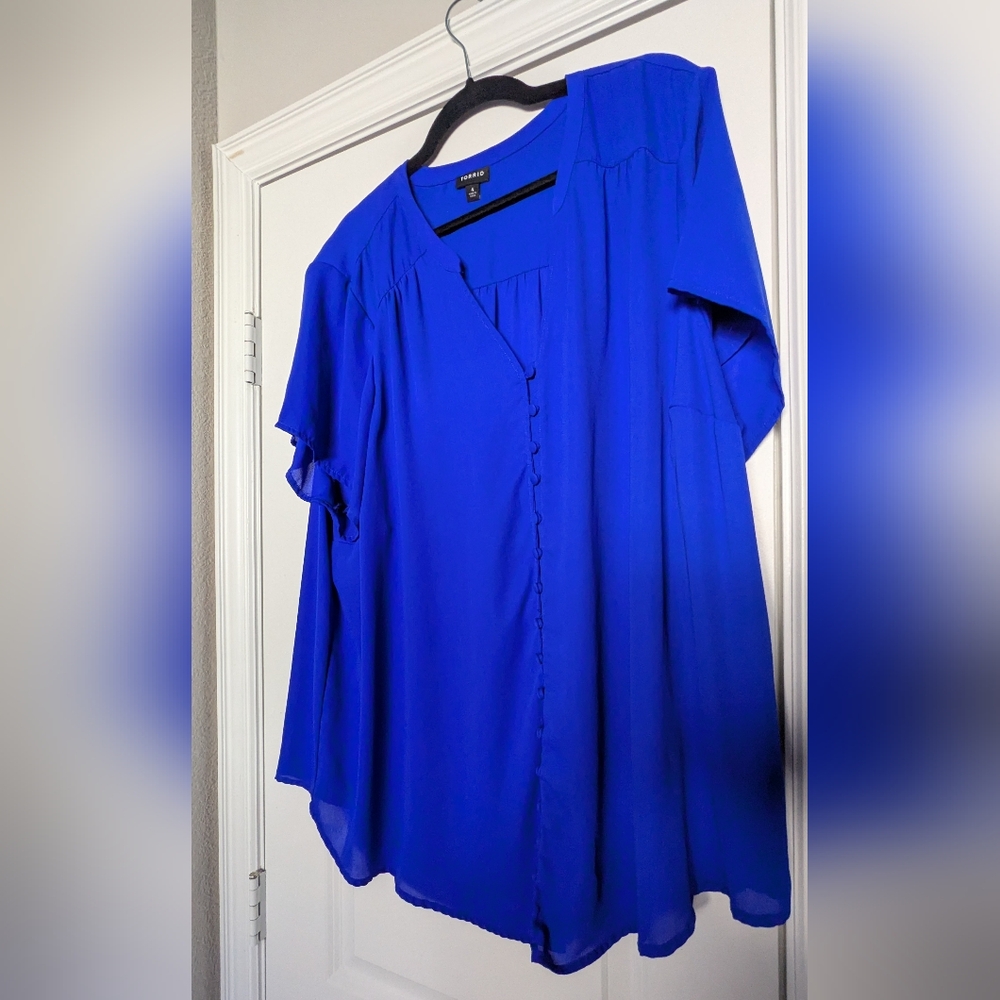 torrid Cobalt Blue Button-Front Flutter Sleeve Blouse